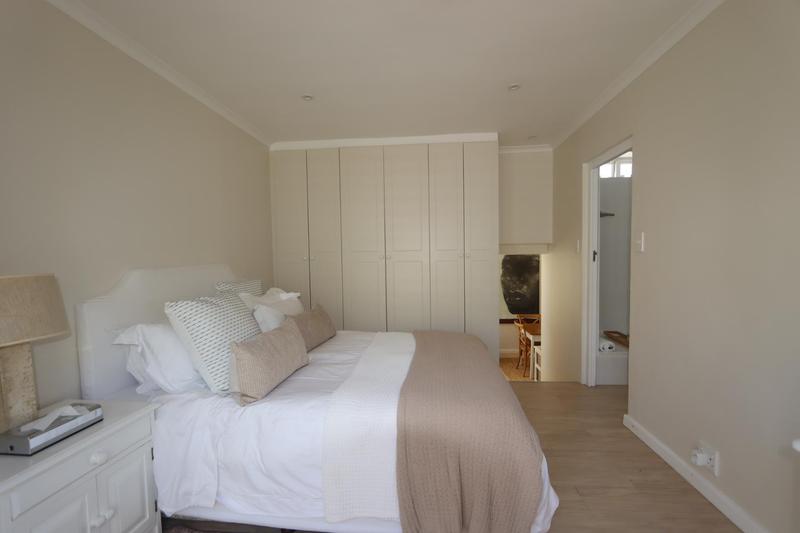 To Let 1 Bedroom Property for Rent in Claremont Upper Western Cape